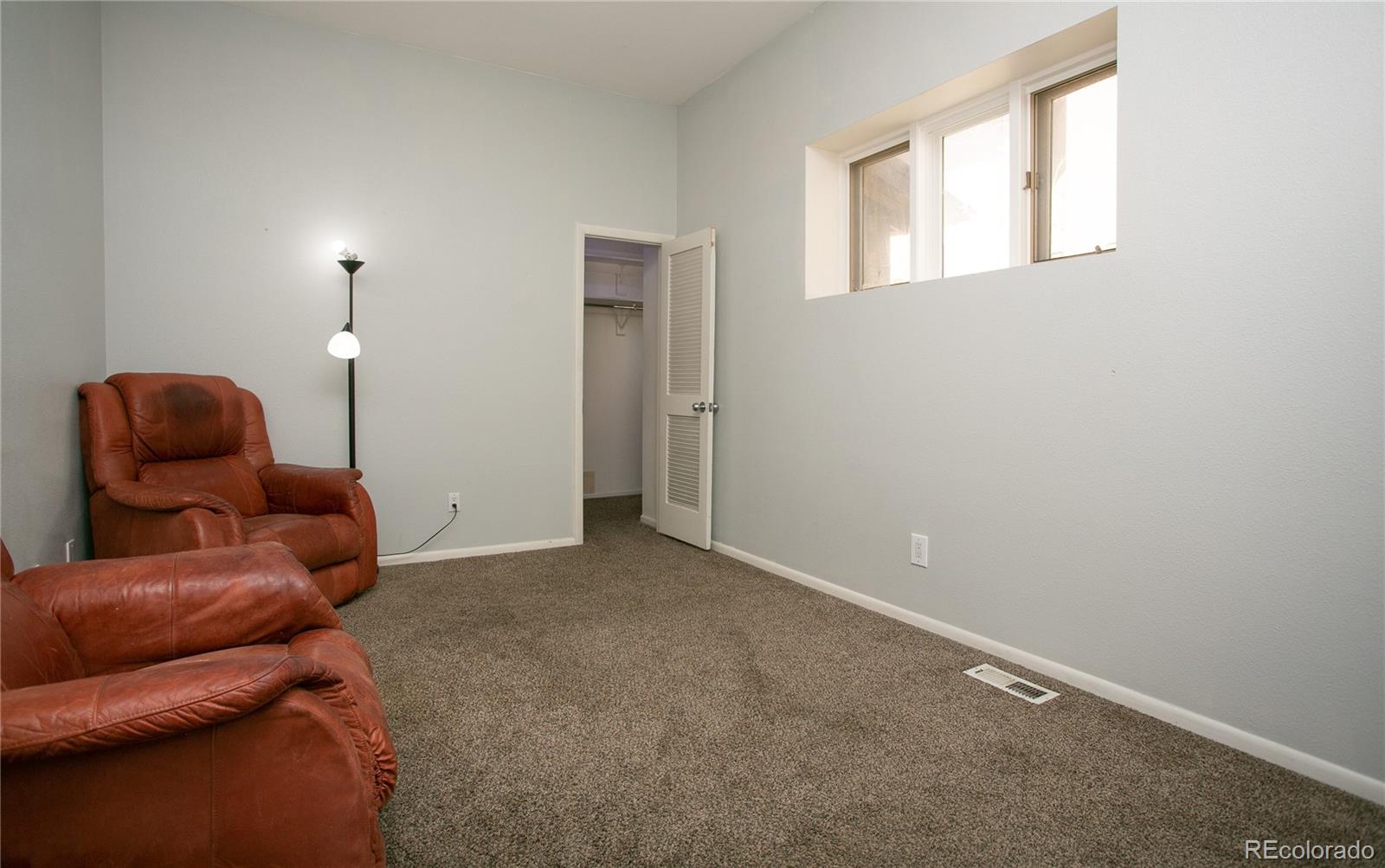 MLS Image #18 for 44 n lincoln street,denver, Colorado