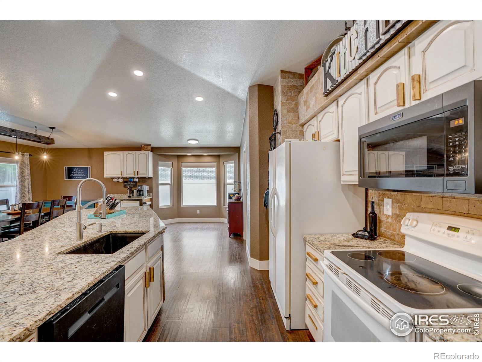 MLS Image #11 for 5112 w 9th street,greeley, Colorado