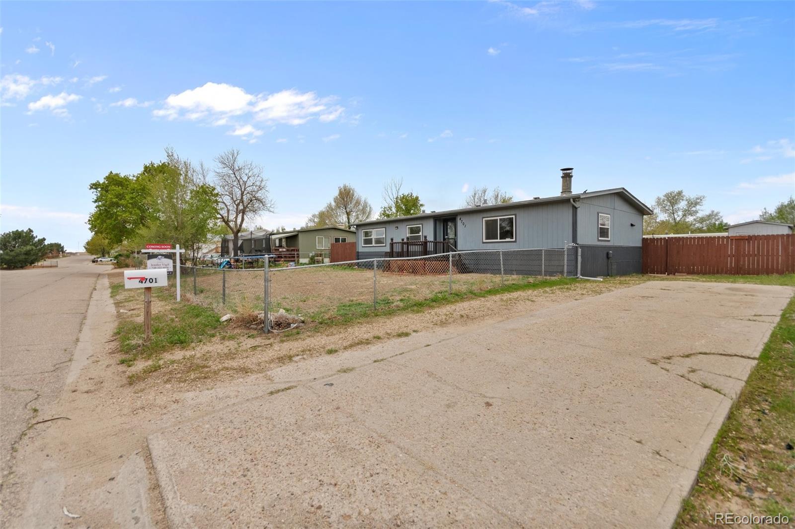 MLS Image #2 for 4701  yellowstone drive,greeley, Colorado
