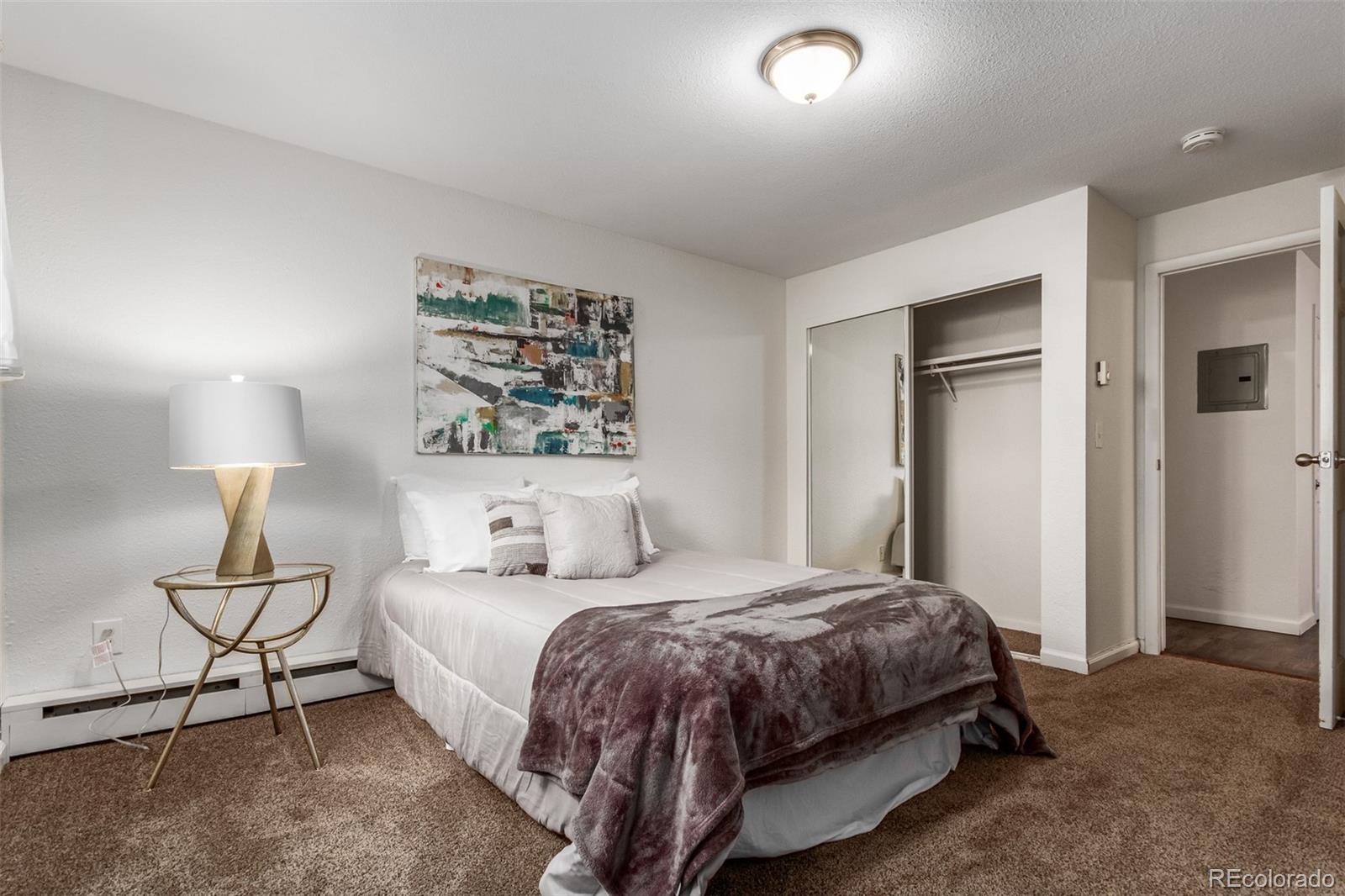 MLS Image #10 for 1410  york street 13,denver, Colorado