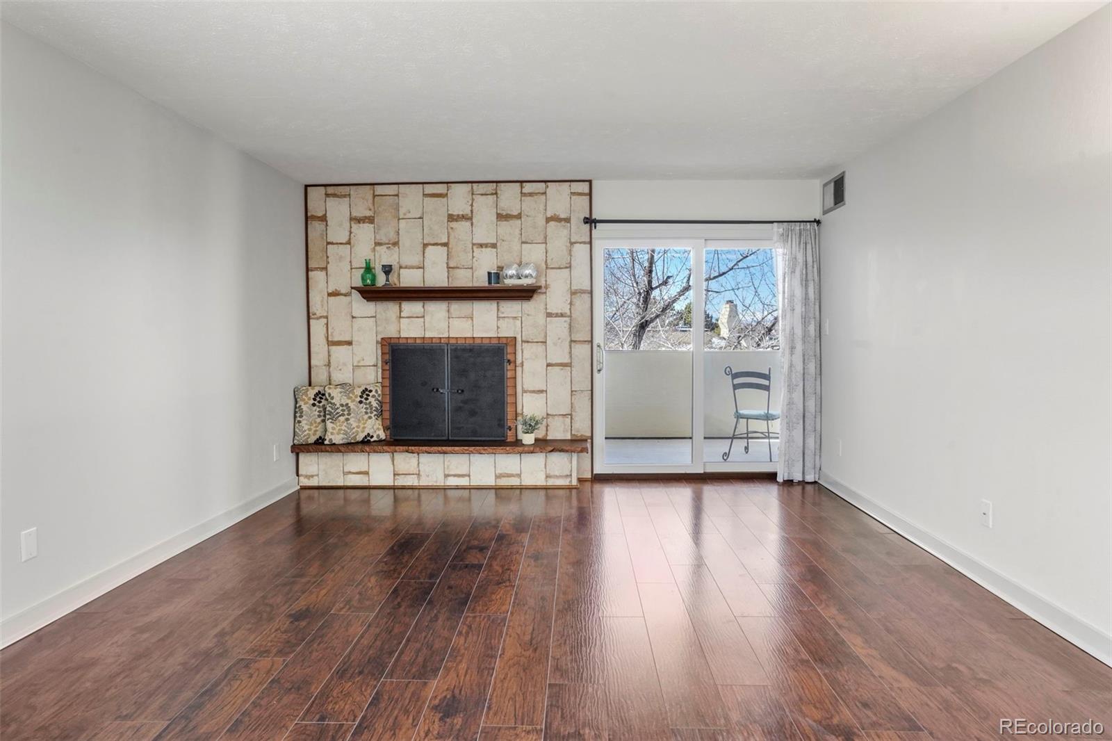 MLS Image #3 for 7255 e quincy avenue 309,denver, Colorado