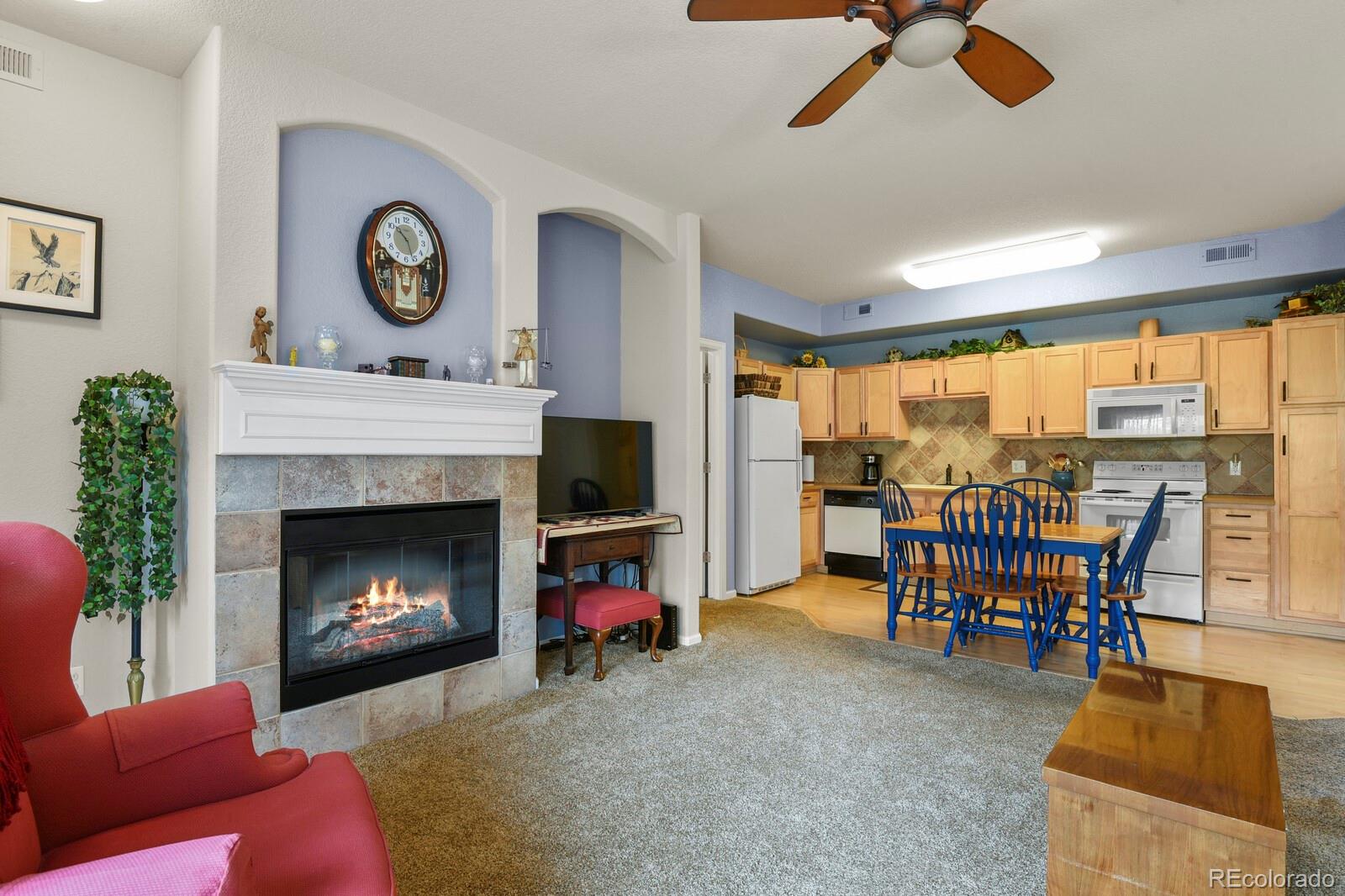 MLS Image #4 for 22960 e roxbury drive g,aurora, Colorado