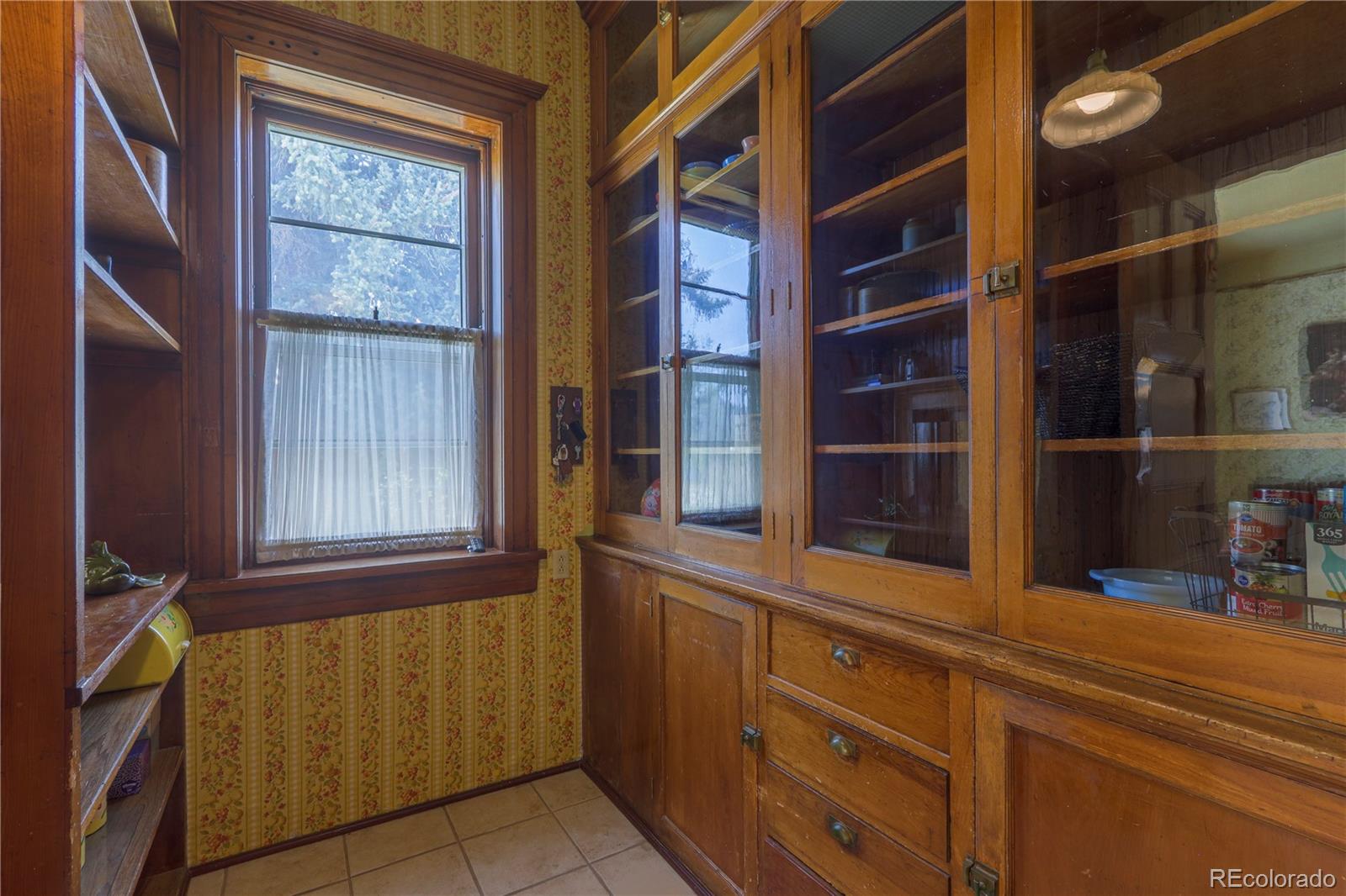 MLS Image #15 for 717 & 723  willow street,trinidad, Colorado