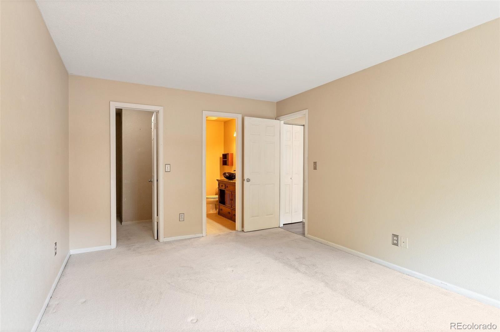 MLS Image #10 for 3600 s pierce street 5-101,denver, Colorado