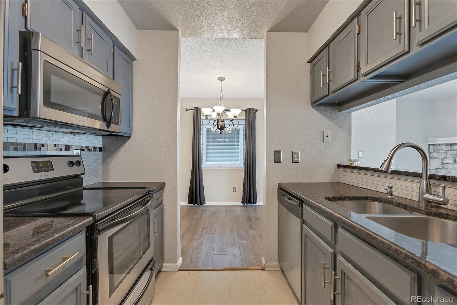 MLS Image #5 for 3600 s pierce street 5-101,denver, Colorado