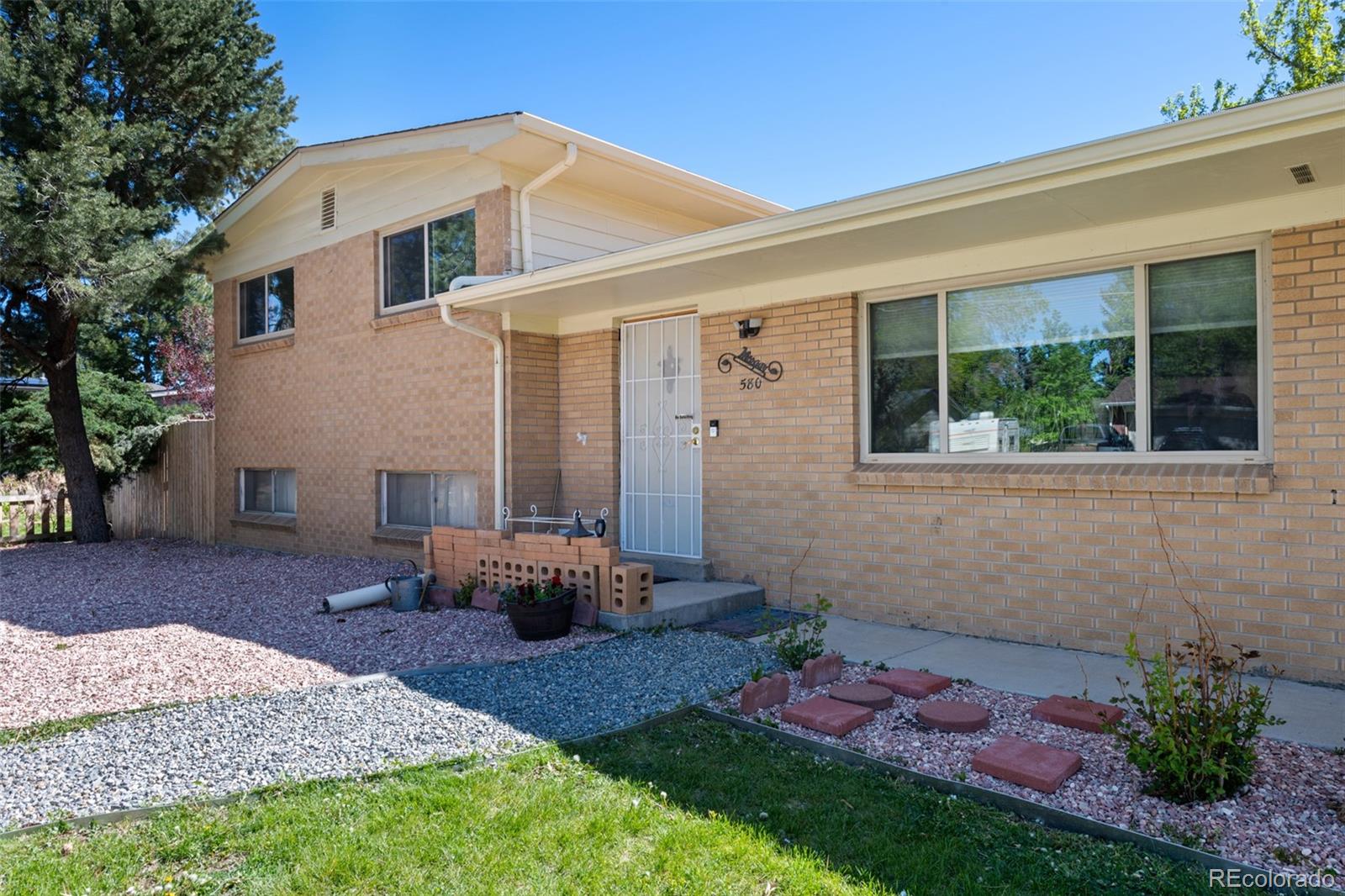 CMA Image for 580 S Parfet Street,Lakewood, Colorado