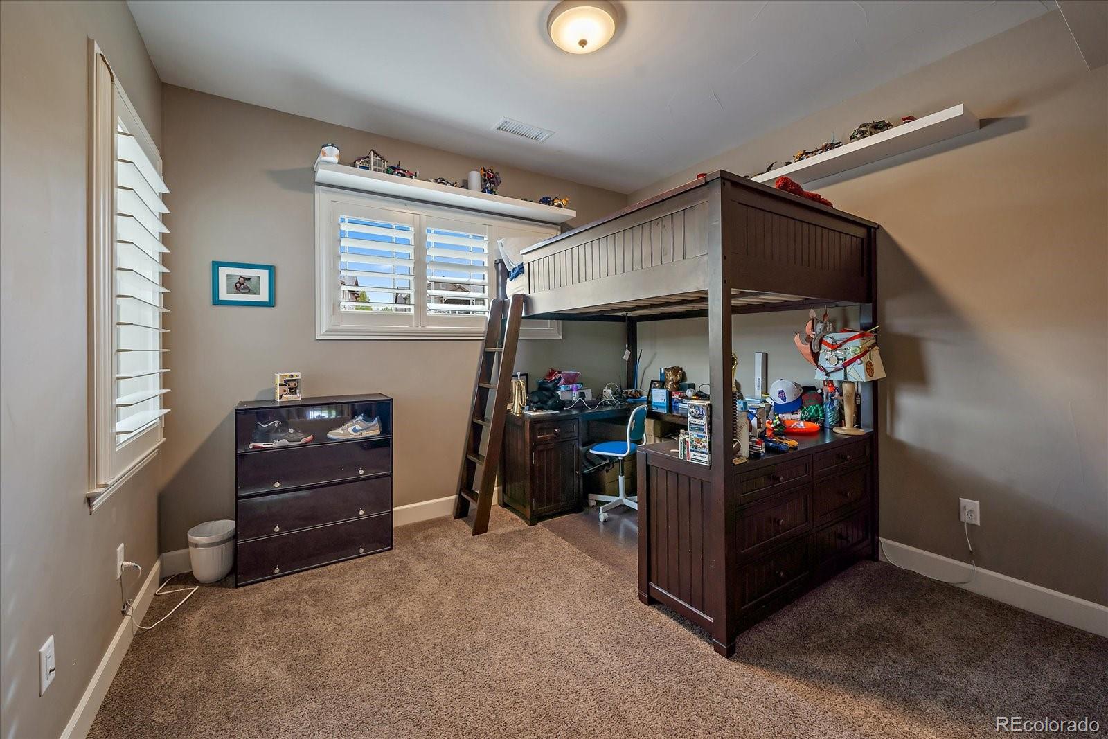 MLS Image #22 for 975  winding pine lane,highlands ranch, Colorado