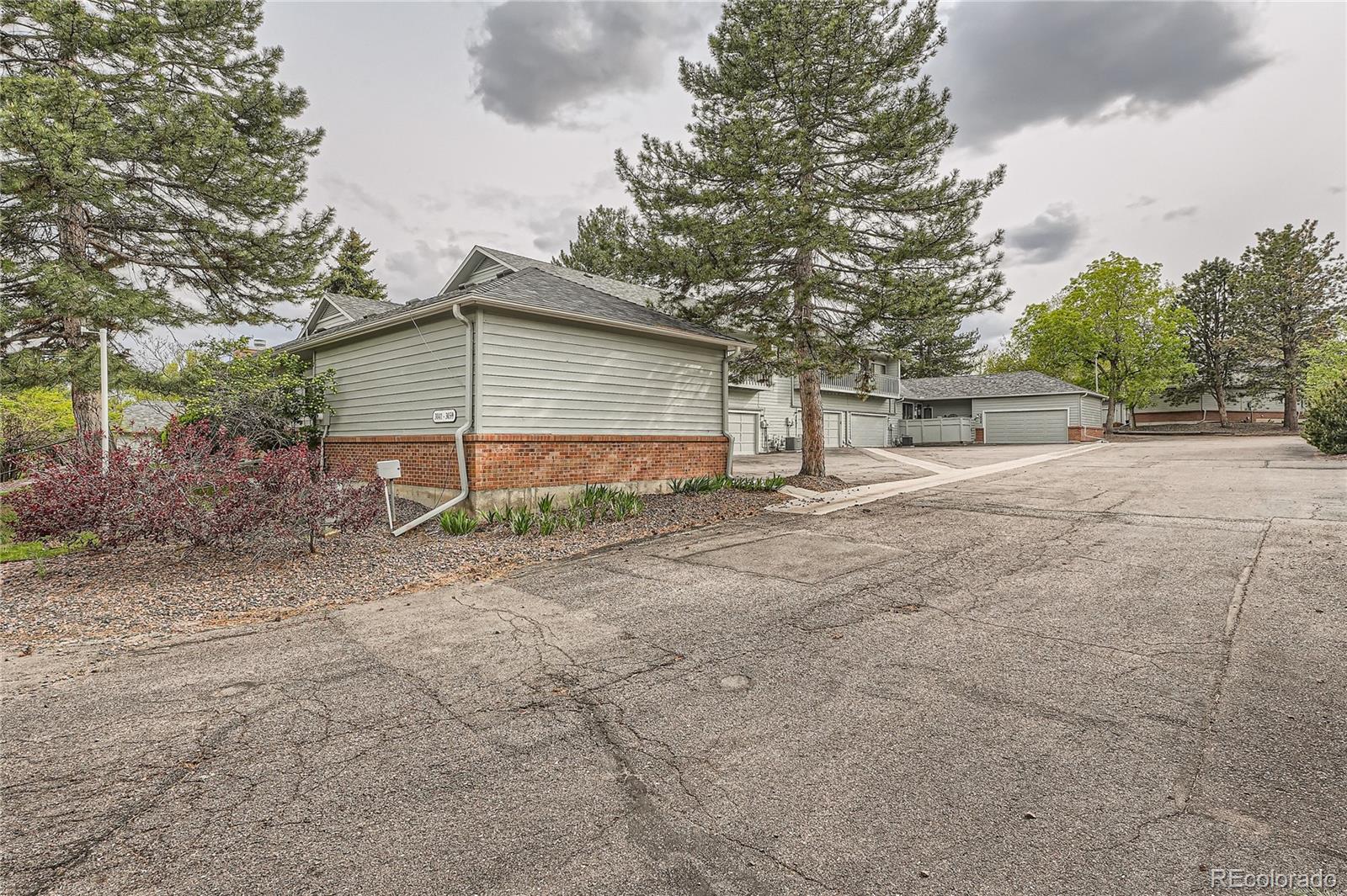 MLS Image #32 for 3055 e long circle,centennial, Colorado