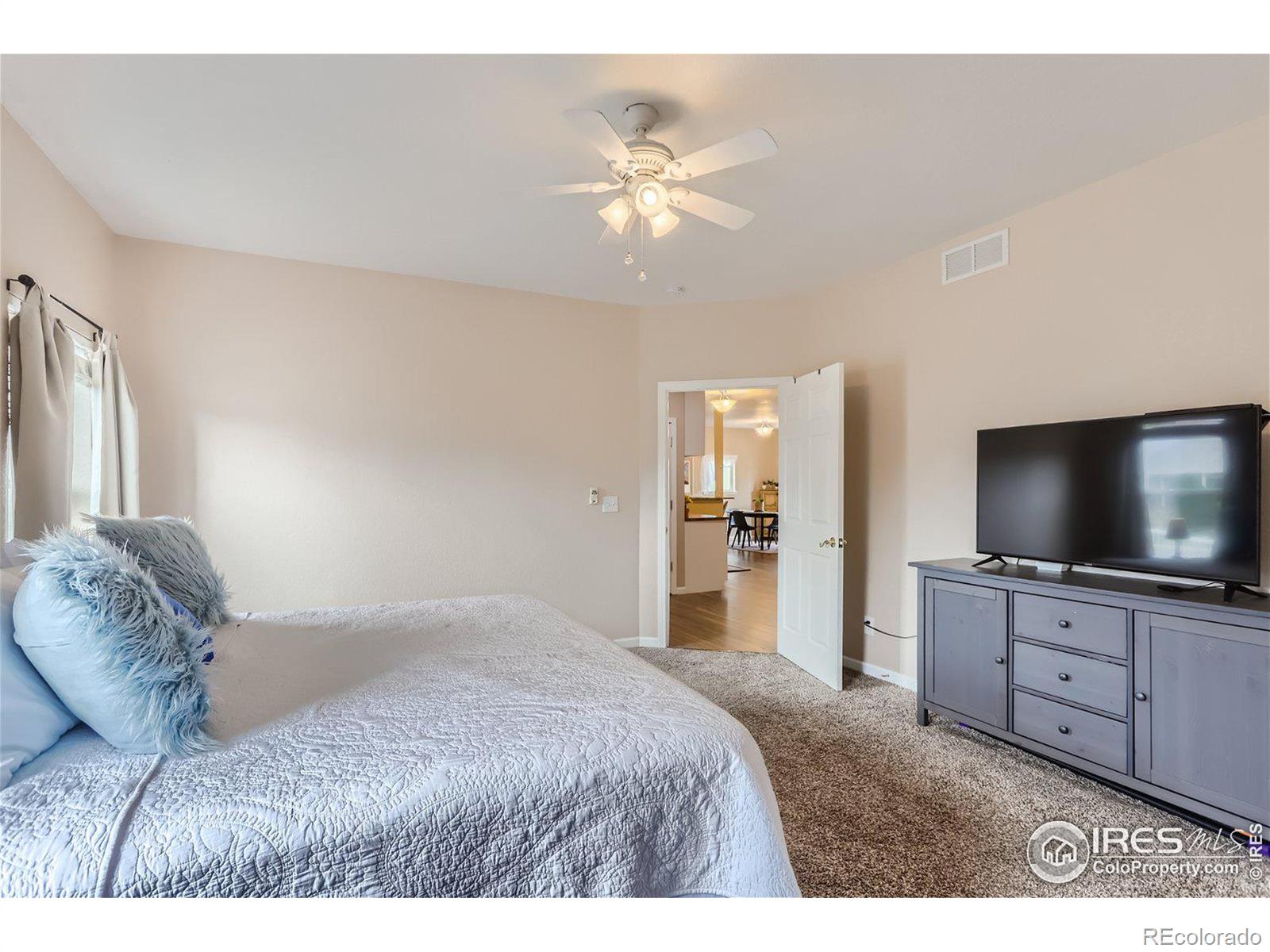 MLS Image #12 for 8563 w 48th place,arvada, Colorado