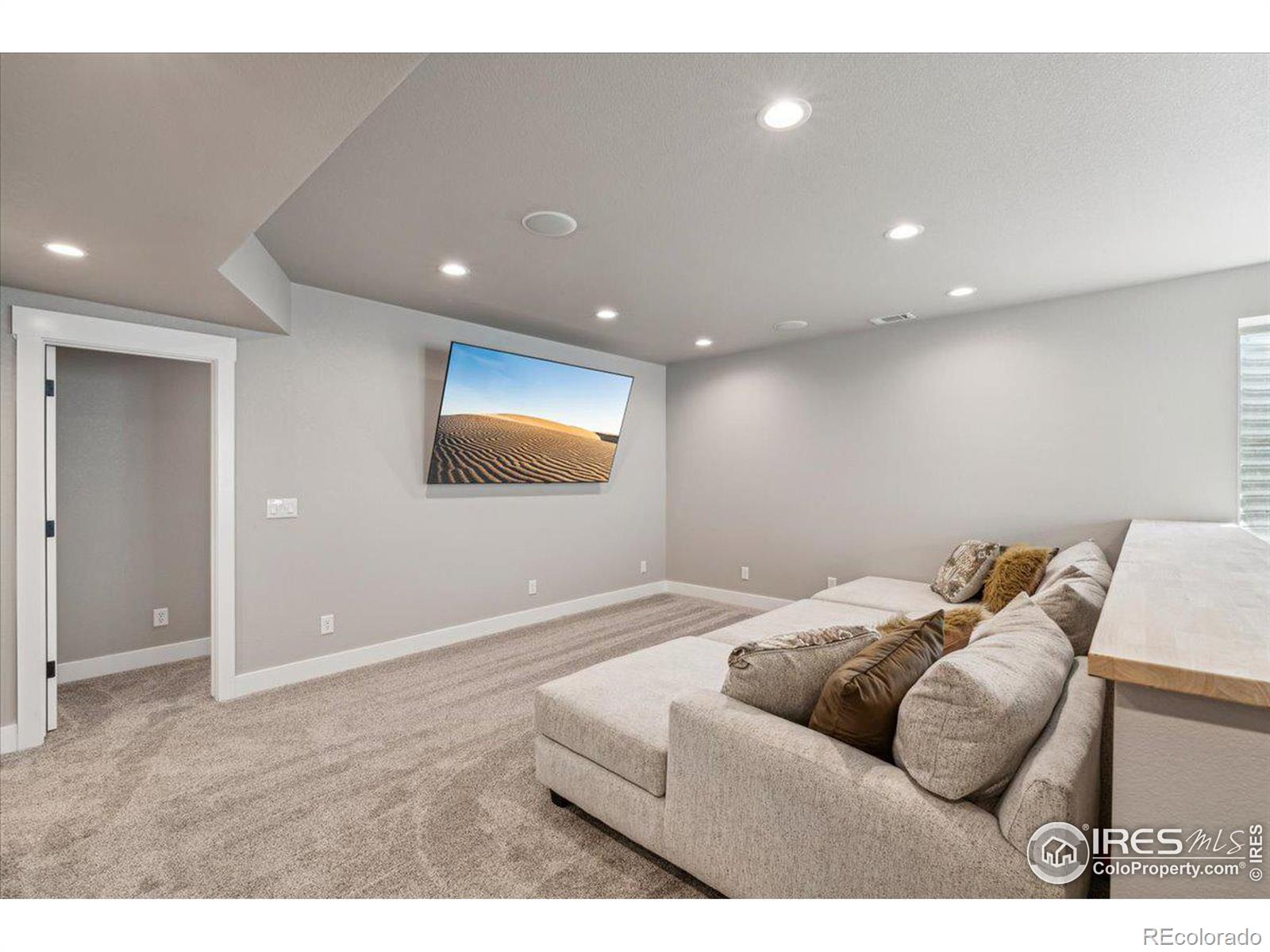 MLS Image #26 for 2089  gather court,windsor, Colorado