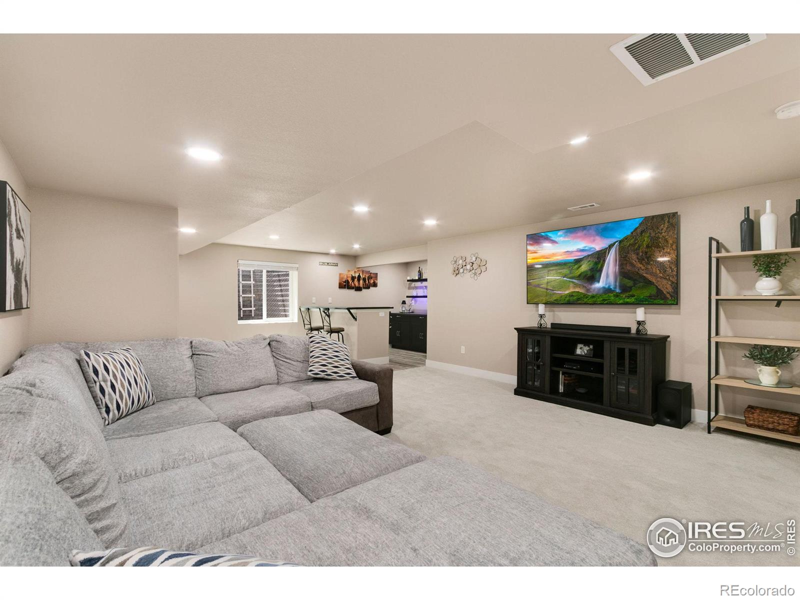 MLS Image #17 for 7557  back stretch drive,wellington, Colorado