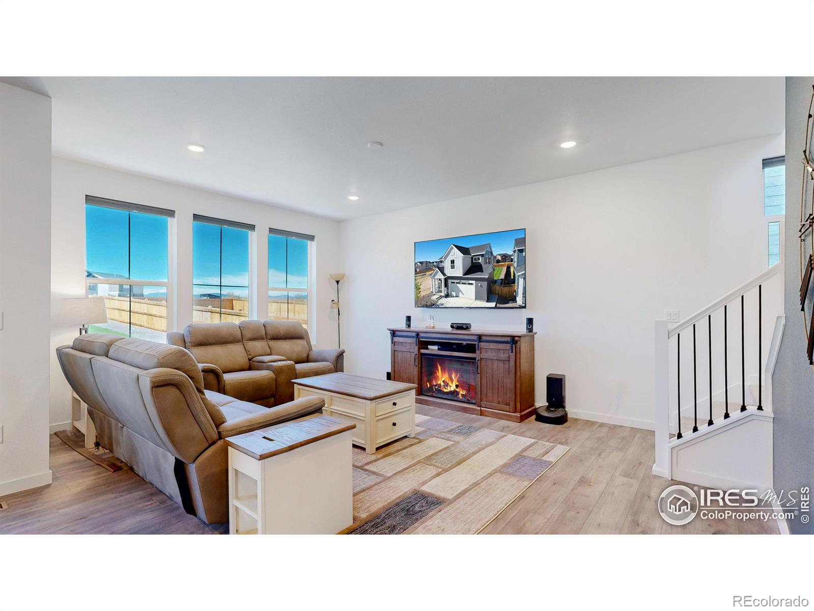 MLS Image #5 for 5551  runge court,timnath, Colorado
