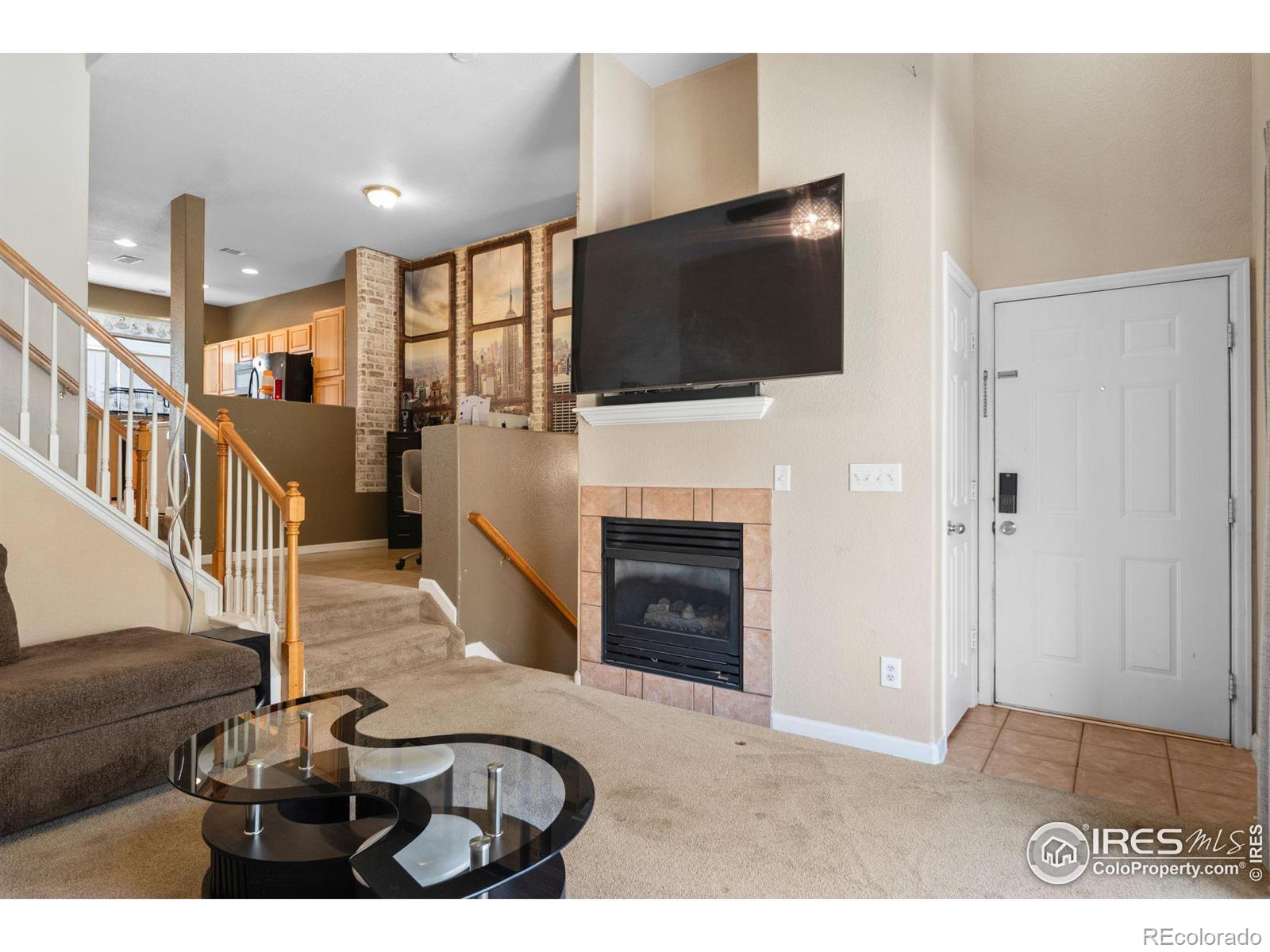 MLS Image #3 for 11250  florence street d,commerce city, Colorado