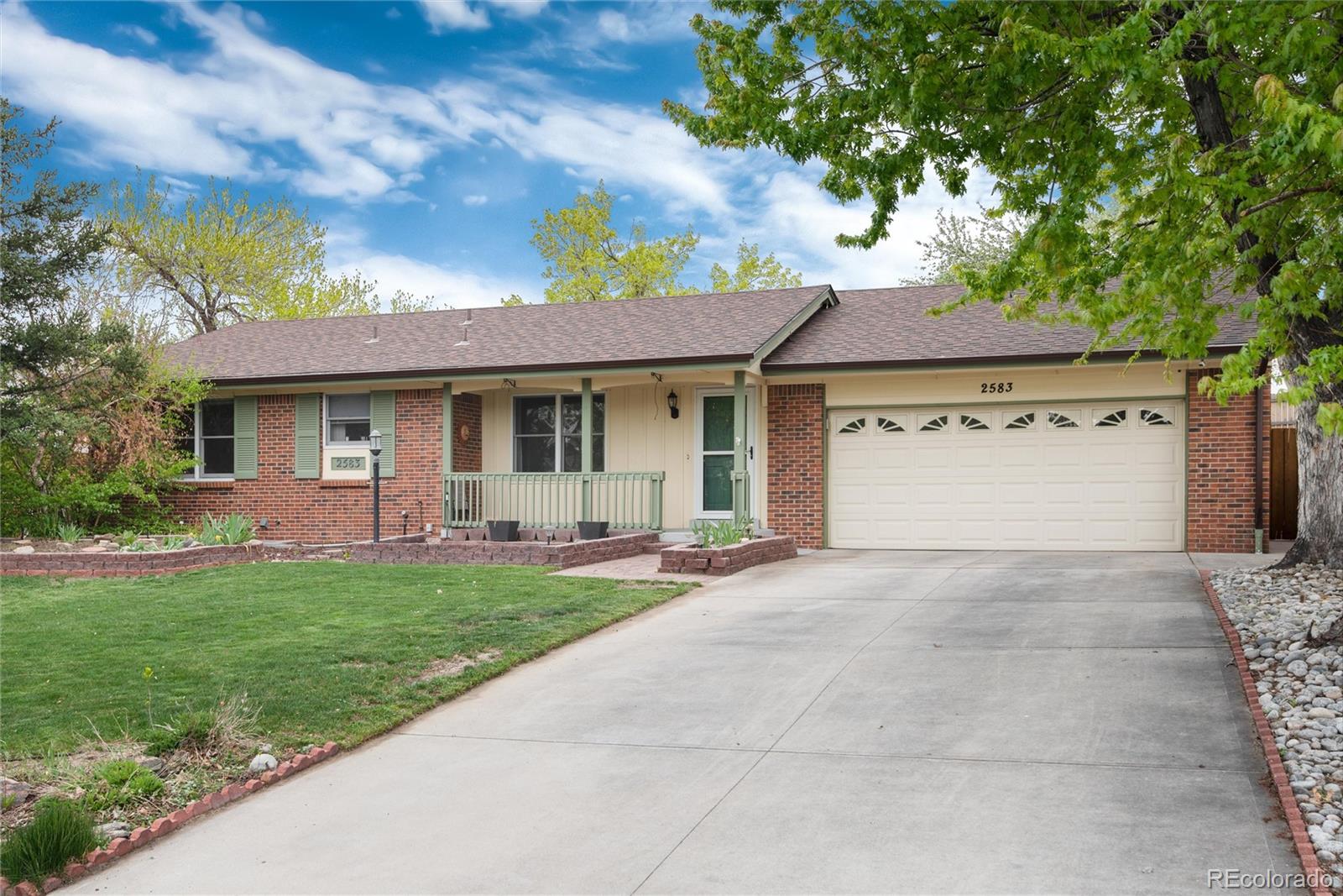 MLS Image #1 for 2583 s eagle circle,aurora, Colorado