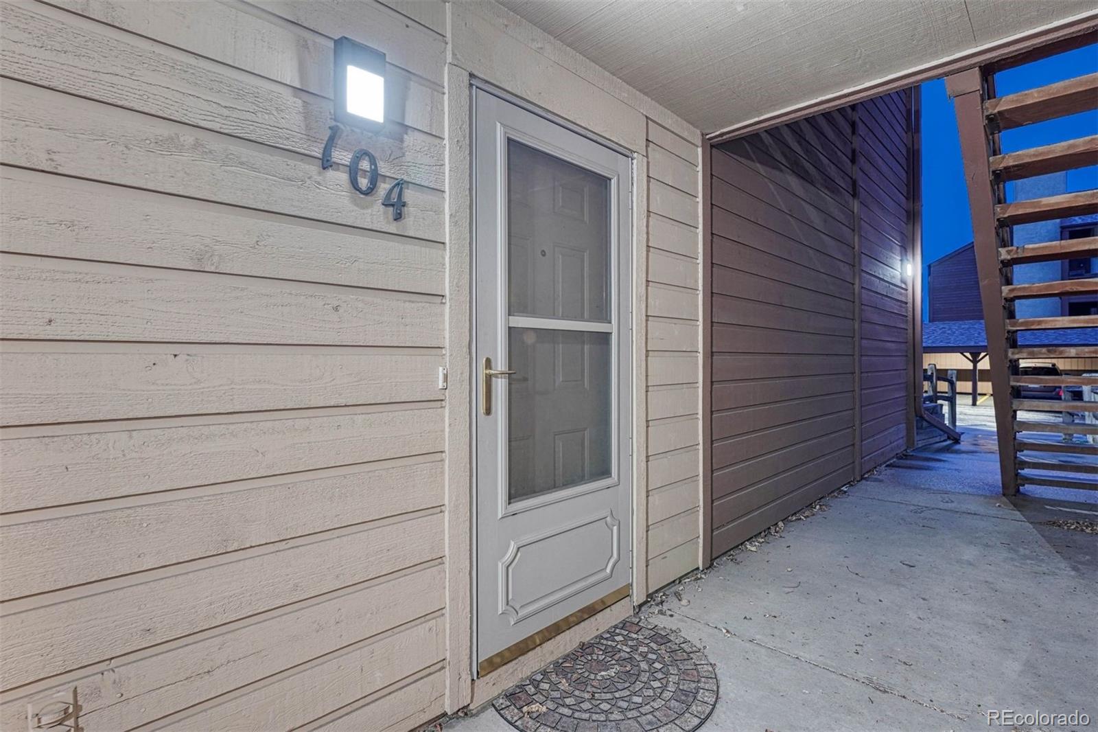 MLS Image #1 for 144 w rockrimmon boulevard,colorado springs, Colorado