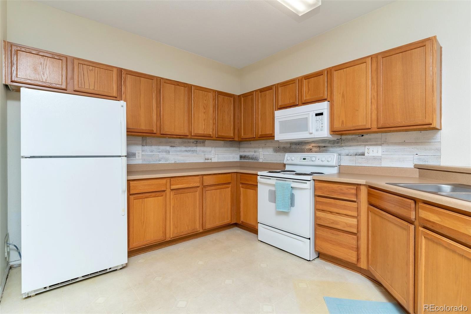 MLS Image #5 for 3231 e 103rd place,thornton, Colorado