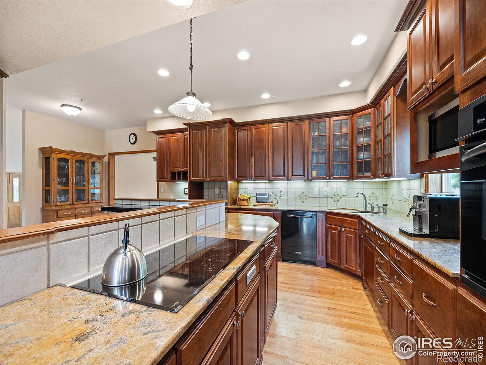 MLS Image #13 for 4412  cobb lake drive,fort collins, Colorado