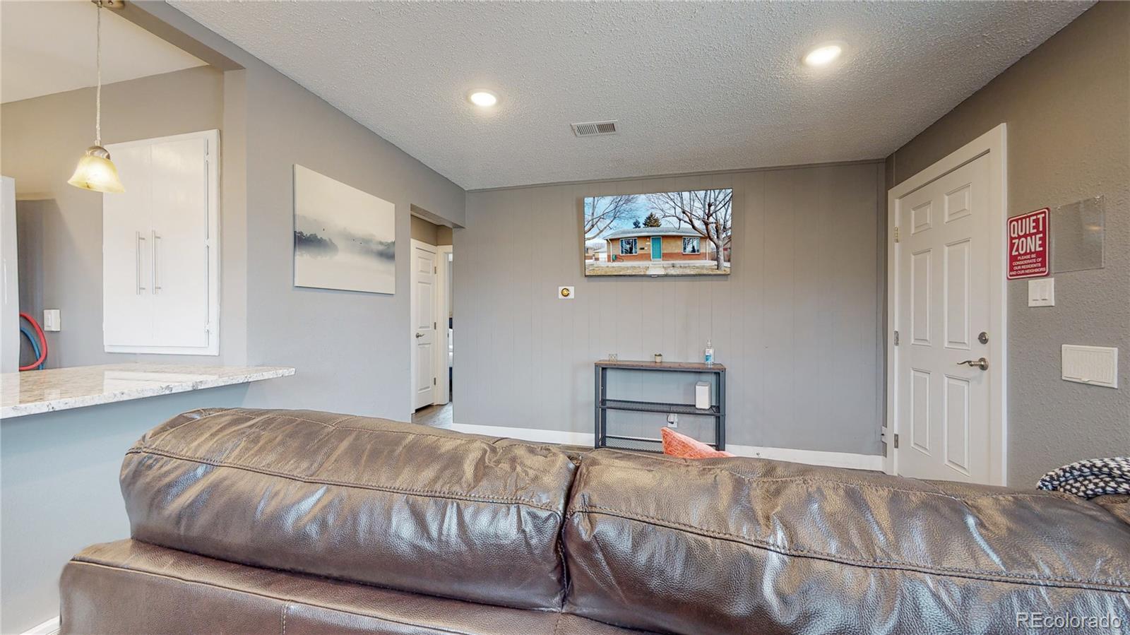 MLS Image #5 for 6980  ruth way,denver, Colorado