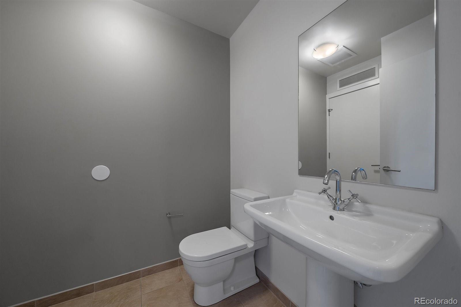 MLS Image #18 for 410  acoma street 303,denver, Colorado