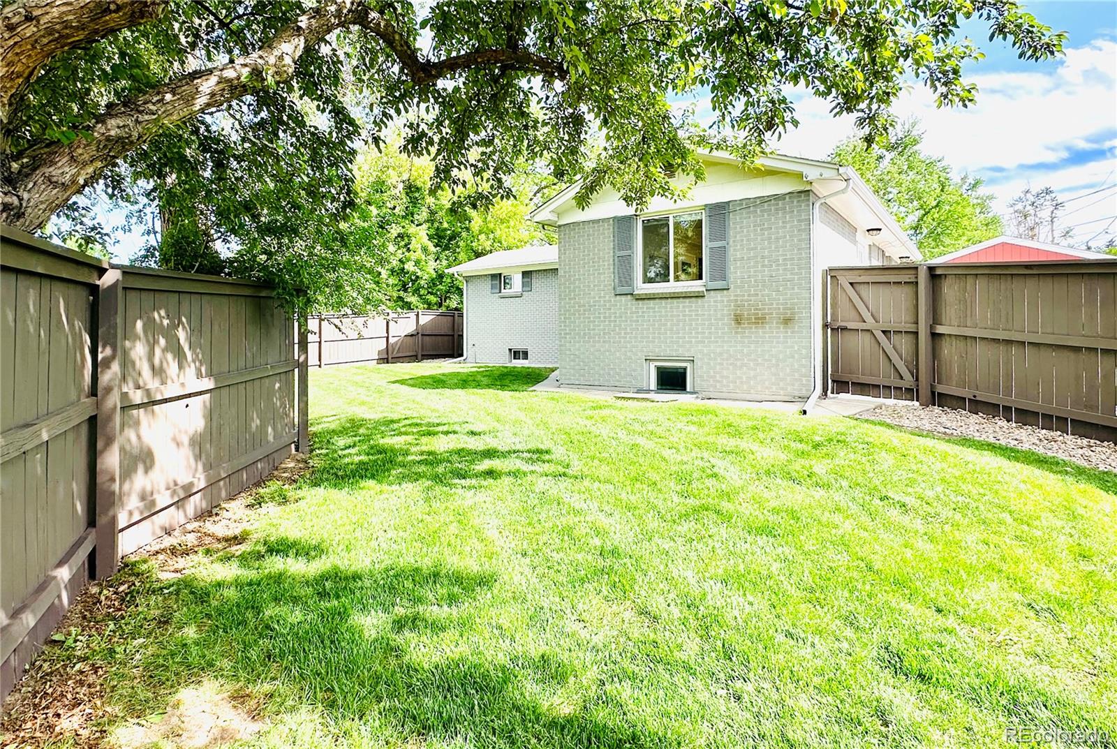 MLS Image #22 for 1555 s marion street,denver, Colorado