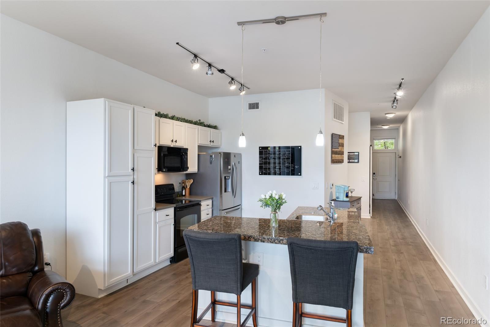 MLS Image #8 for 7240 w custer avenue 205,lakewood, Colorado