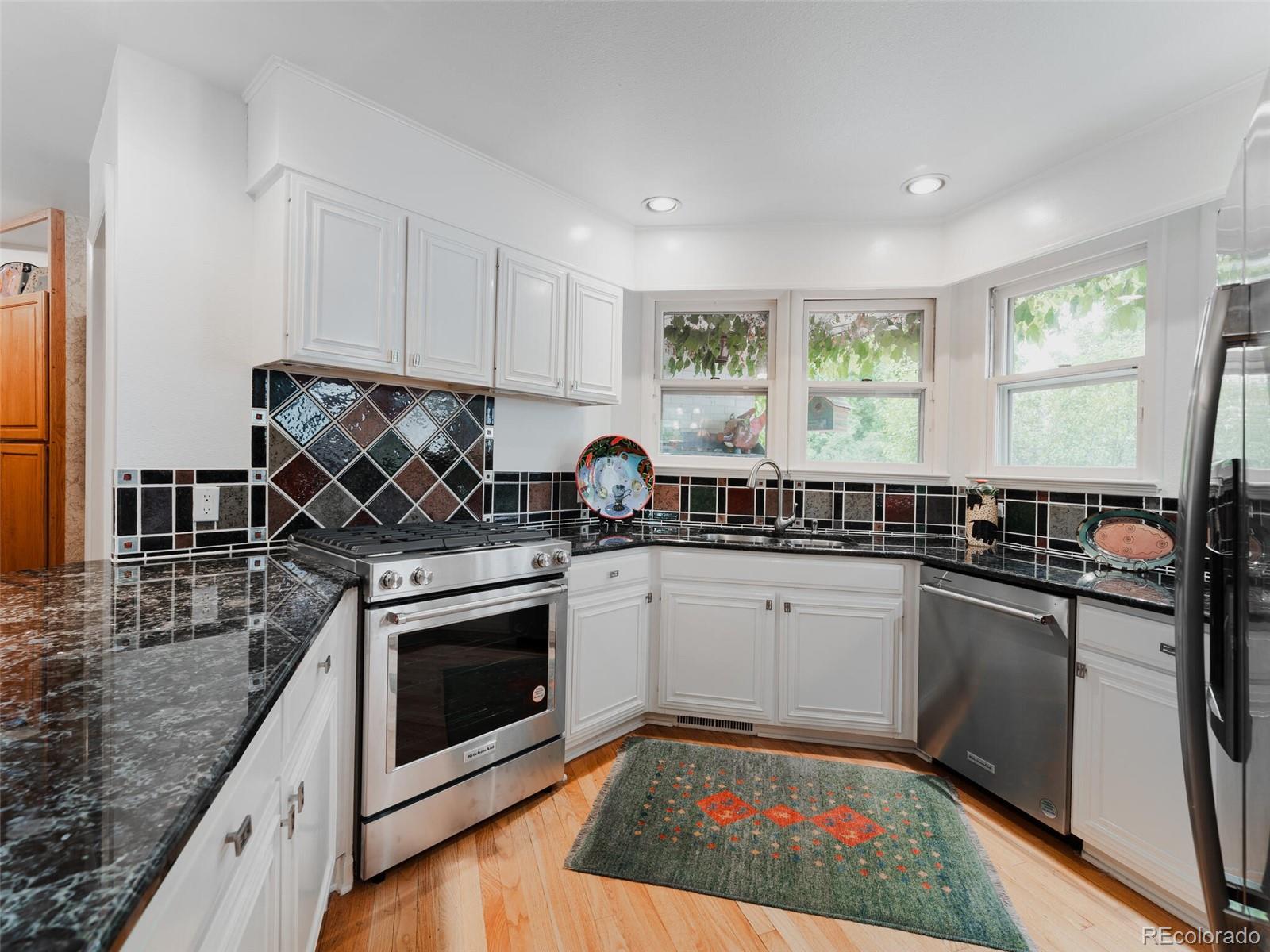 MLS Image #19 for 2300 s cook street,denver, Colorado