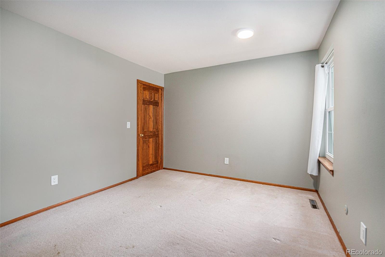 MLS Image #20 for 8016 s niagara way,centennial, Colorado