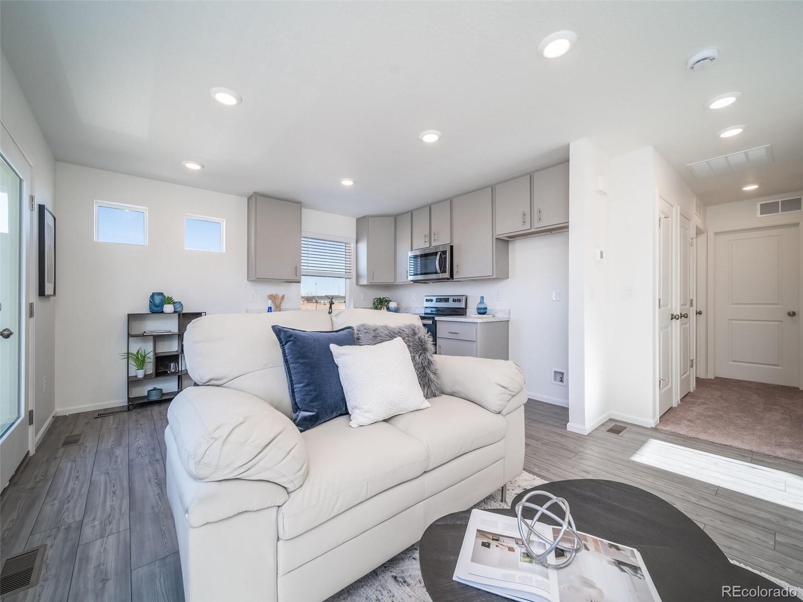 MLS Image #9 for 13446 e 103rd place,commerce city, Colorado