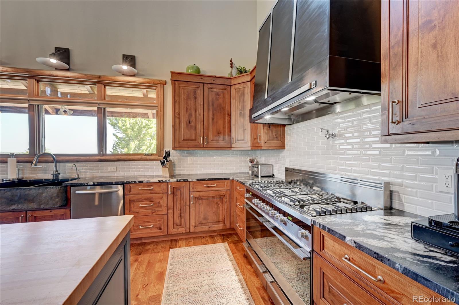 MLS Image #8 for 934 s perry park road,sedalia, Colorado