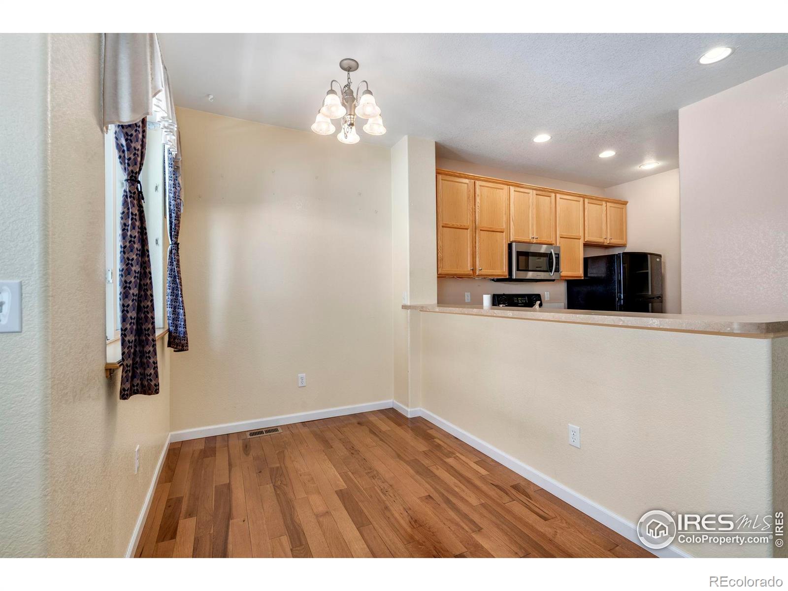 MLS Image #6 for 2921  kansas drive,fort collins, Colorado