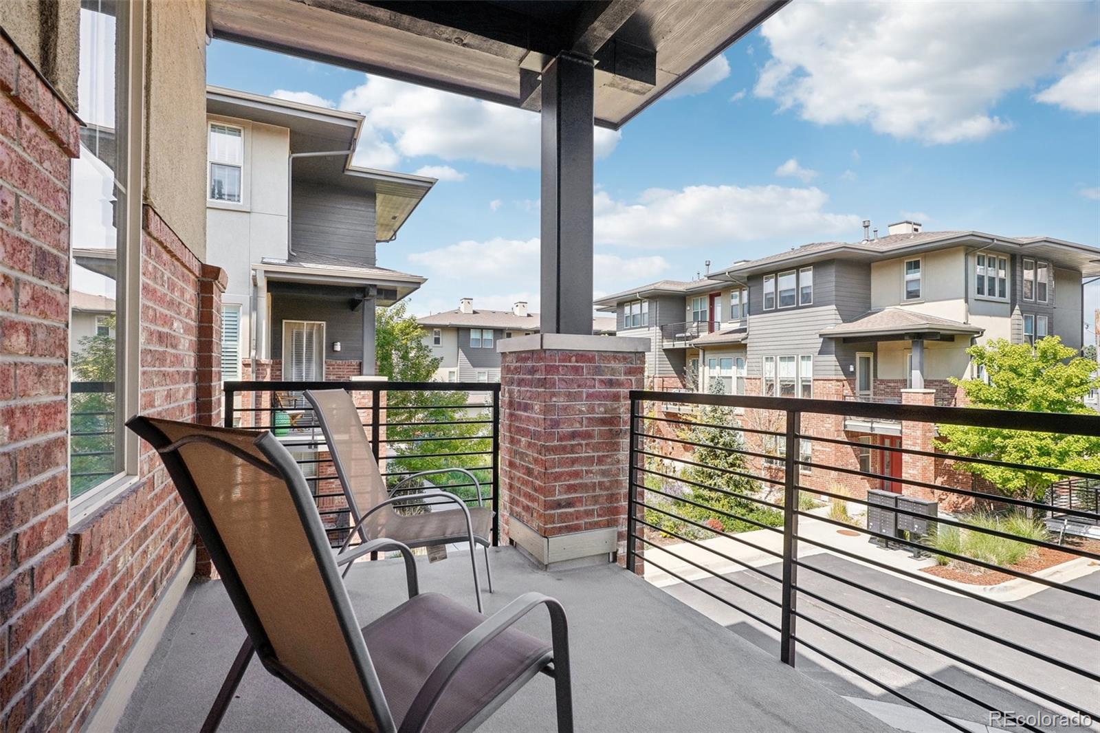 MLS Image #7 for 179 s monaco parkway,denver, Colorado