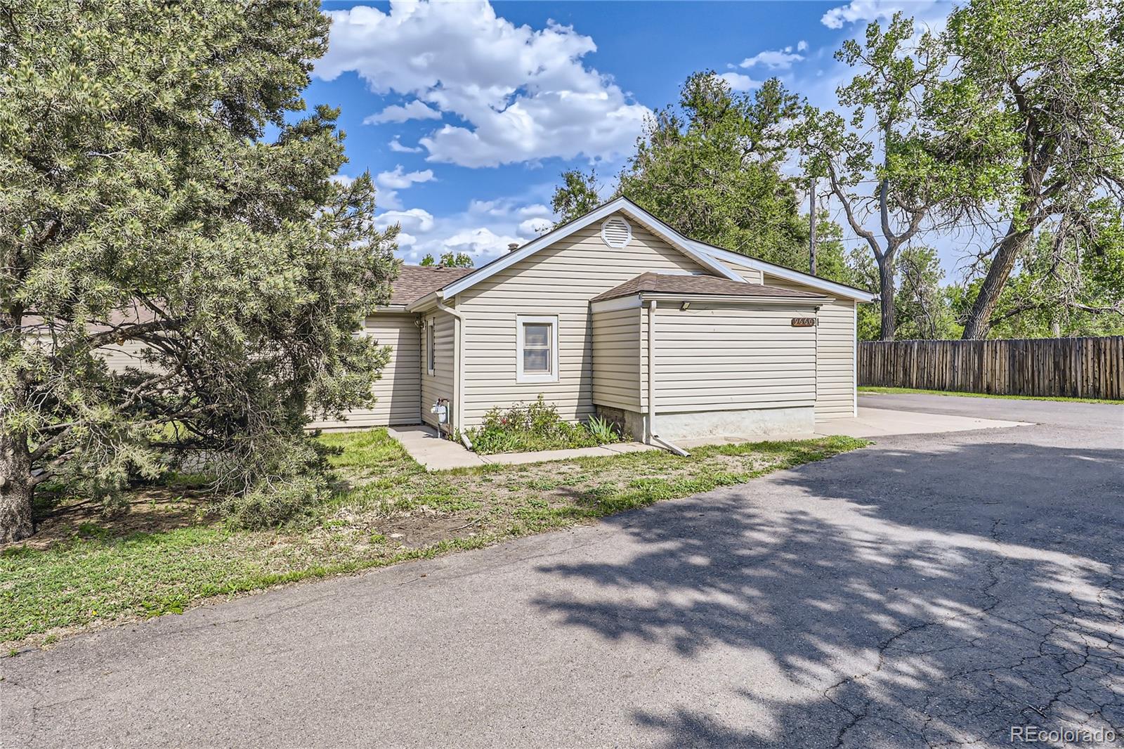 CMA Image for 9660 W 22nd Place,Lakewood, Colorado