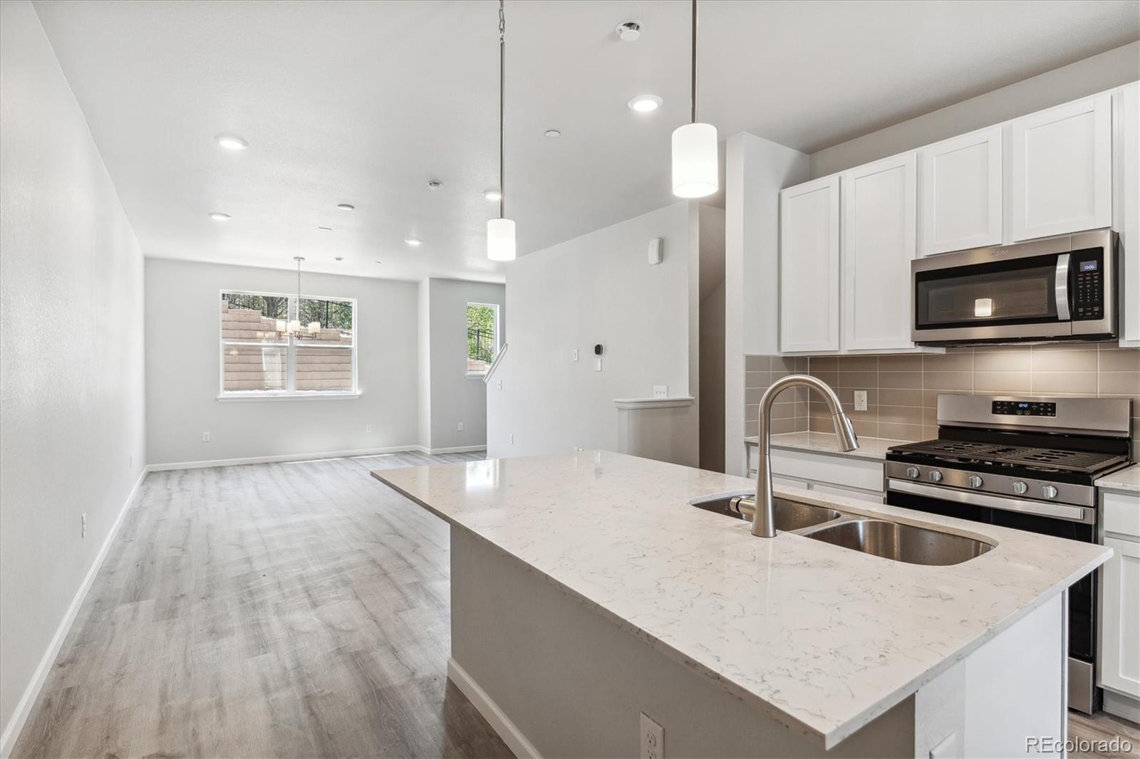 MLS Image #11 for 465  interlocken boulevard 103,broomfield, Colorado