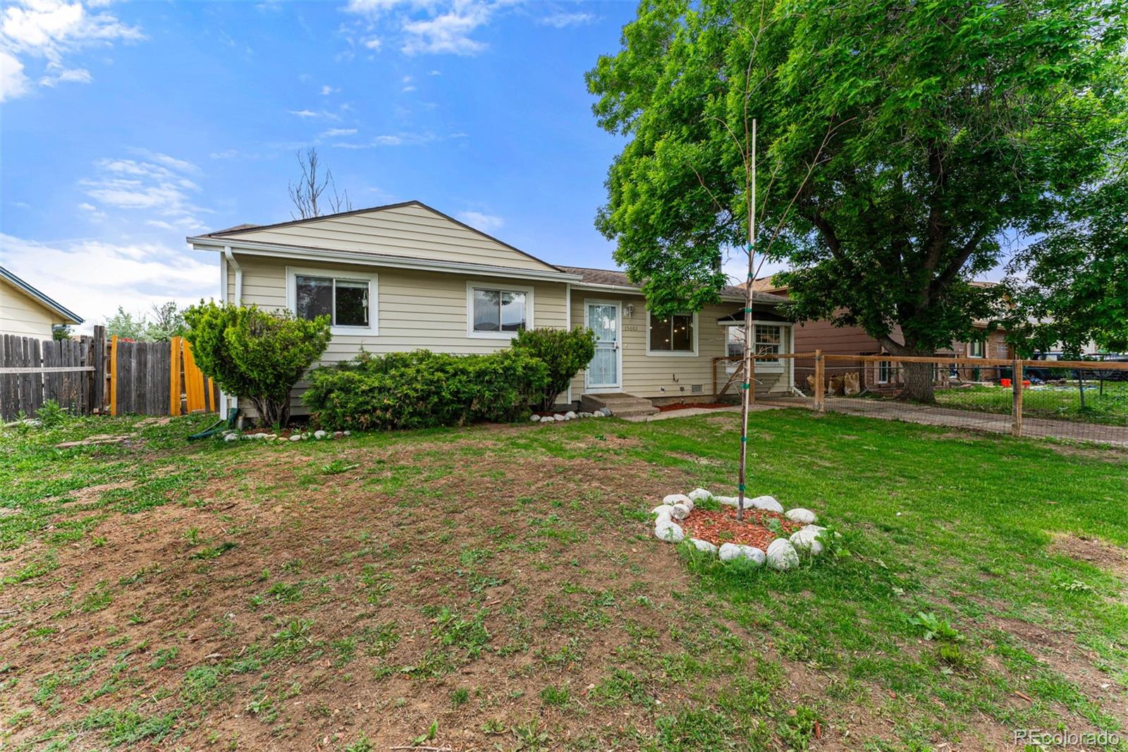 MLS Image #5 for 15682 e colorado avenue,aurora, Colorado