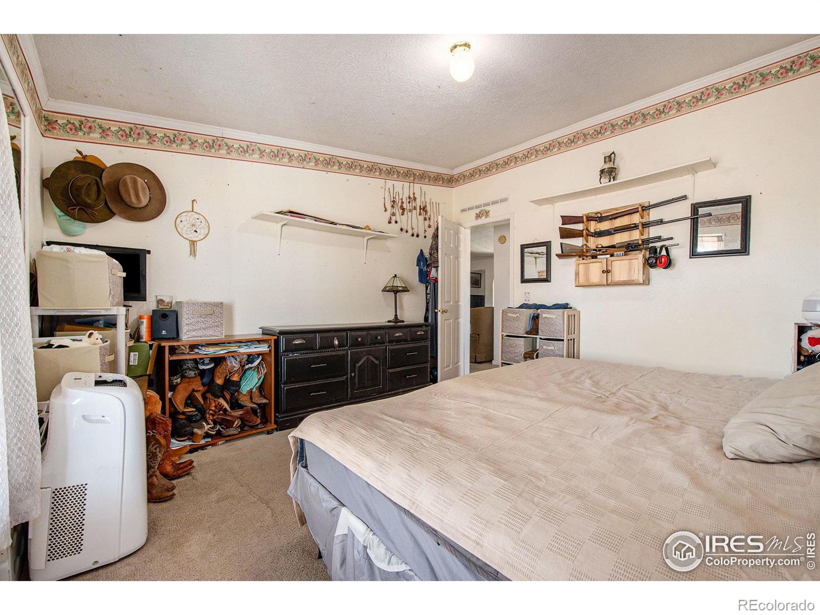 MLS Image #11 for 2832  county road 20 ,longmont, Colorado