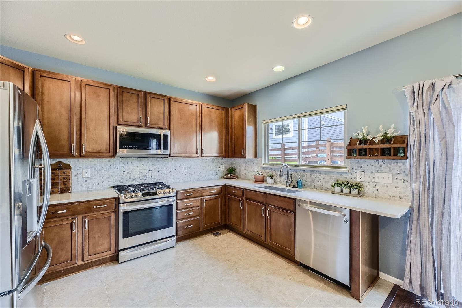 MLS Image #8 for 4732 s picadilly court,aurora, Colorado