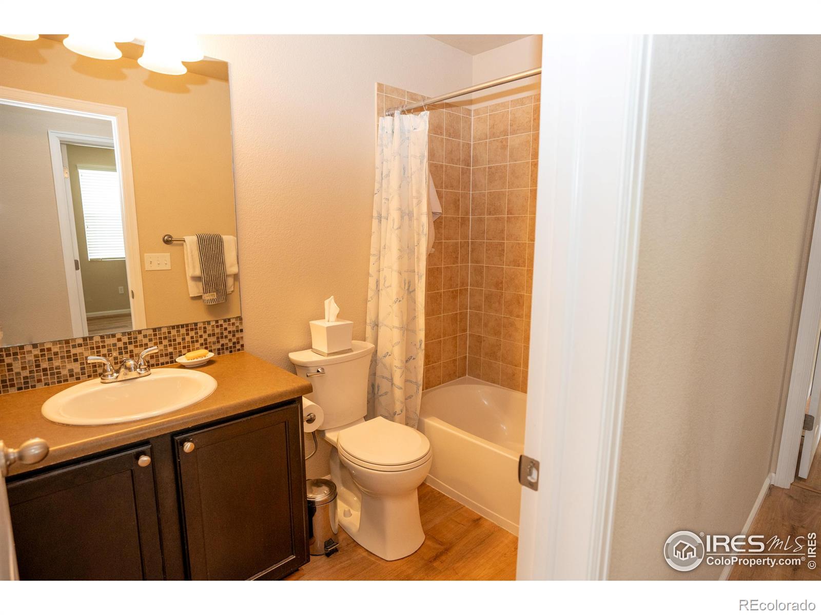 MLS Image #21 for 5120  southern cross lane,fort collins, Colorado