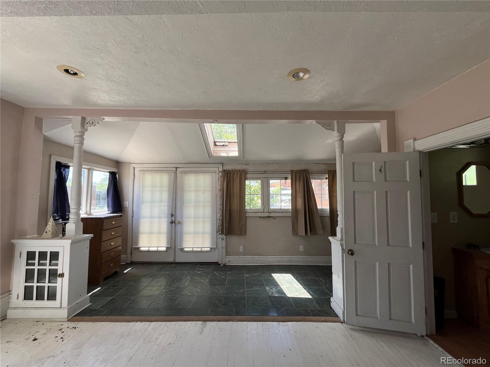 MLS Image #18 for 626  pine street,trinidad, Colorado