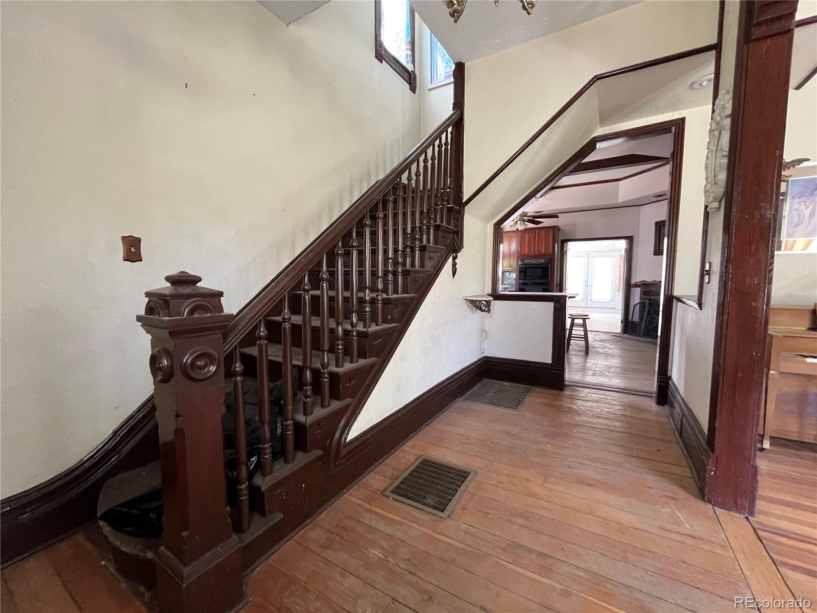 MLS Image #5 for 626  pine street,trinidad, Colorado