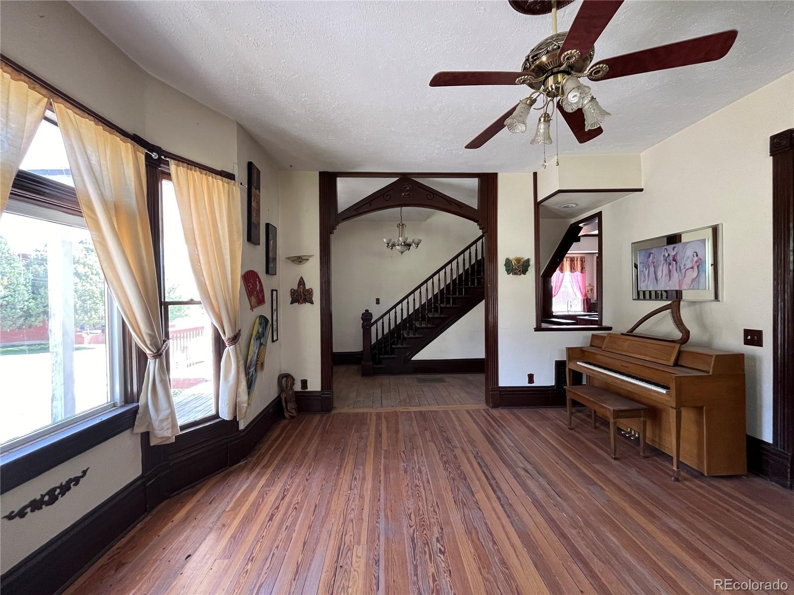 MLS Image #6 for 626  pine street,trinidad, Colorado