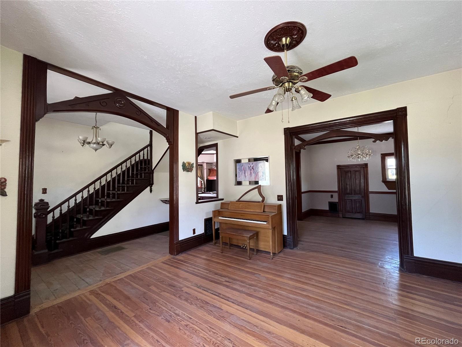 MLS Image #9 for 626  pine street,trinidad, Colorado