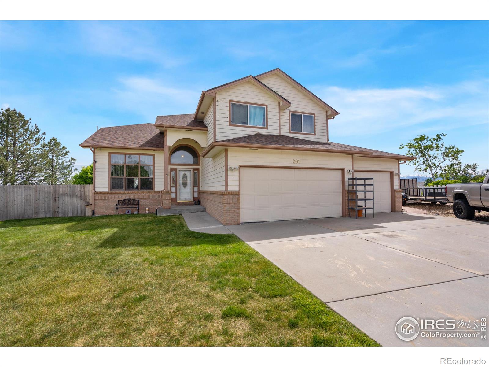 MLS Image #0 for 201  sherwood court,longmont, Colorado