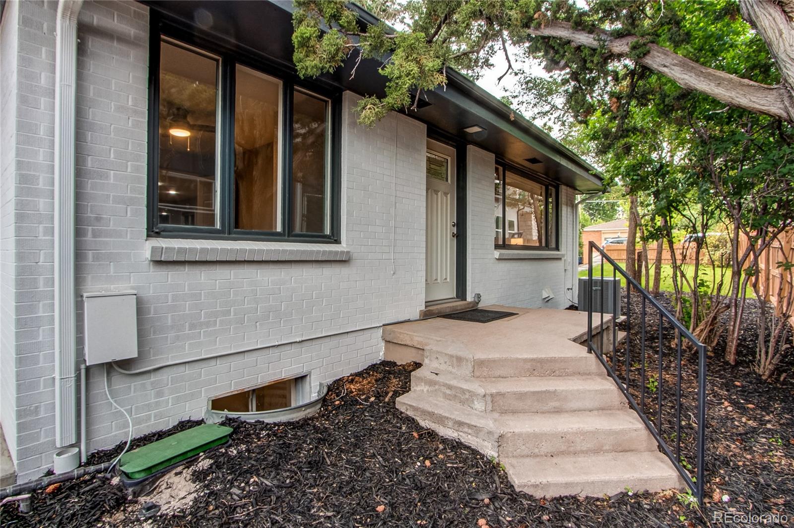 MLS Image #33 for 5655 e iowa avenue,denver, Colorado