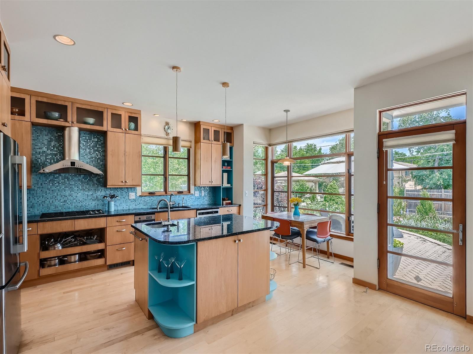 MLS Image #5 for 2516 s franklin street,denver, Colorado