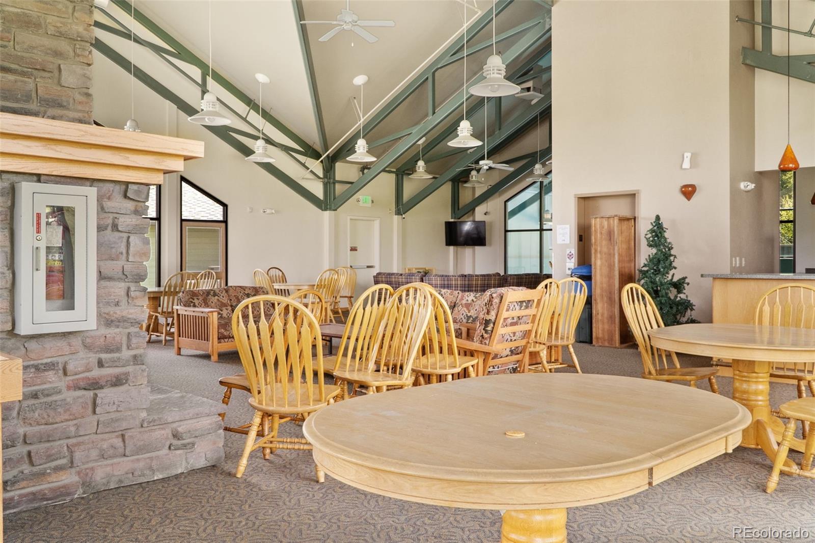 MLS Image #16 for 2200  lodge pole circle,silverthorne, Colorado