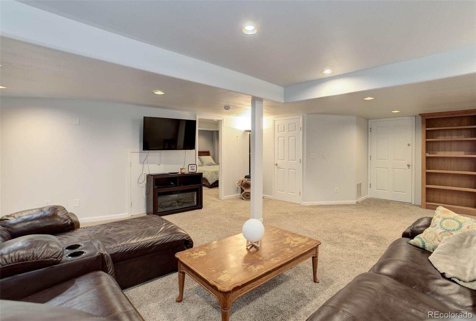 MLS Image #34 for 114 e 14th court,broomfield, Colorado