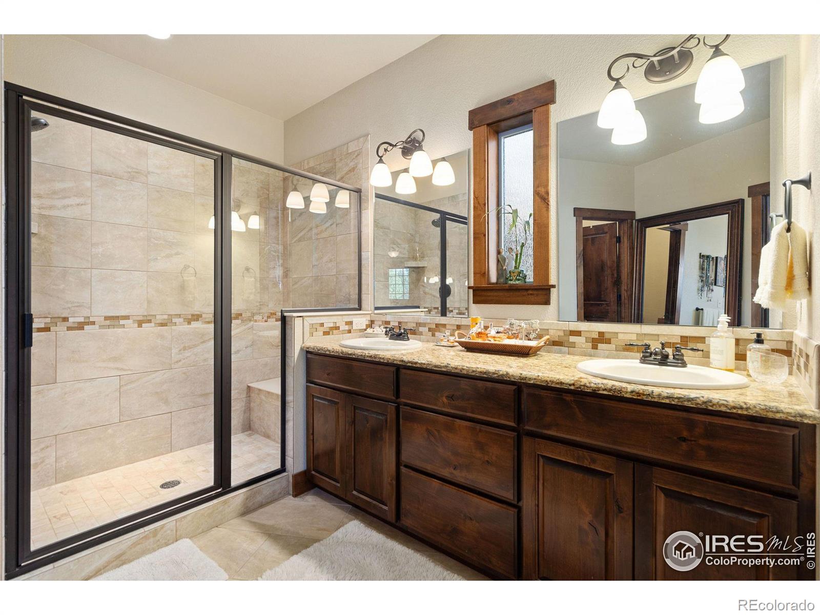 MLS Image #5 for 158  two moons drive,loveland, Colorado