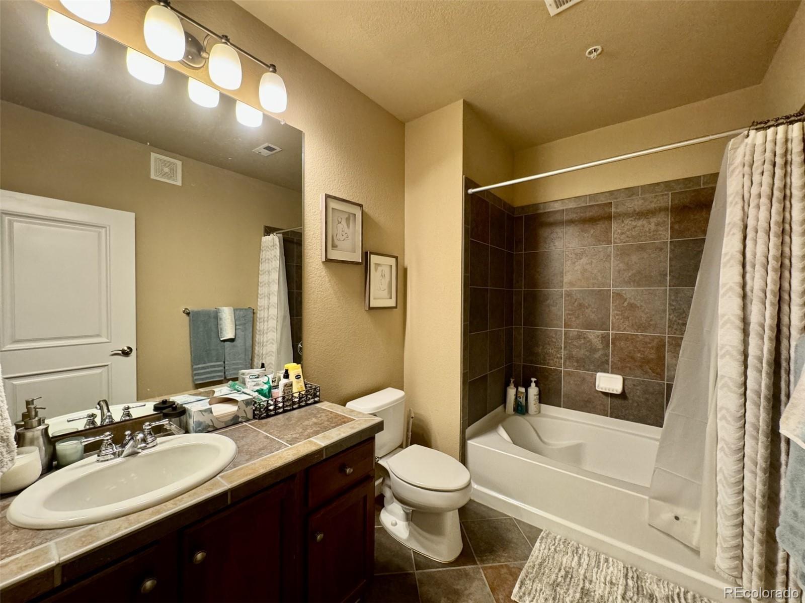 MLS Image #17 for 7820  inverness boulevard 301,englewood, Colorado