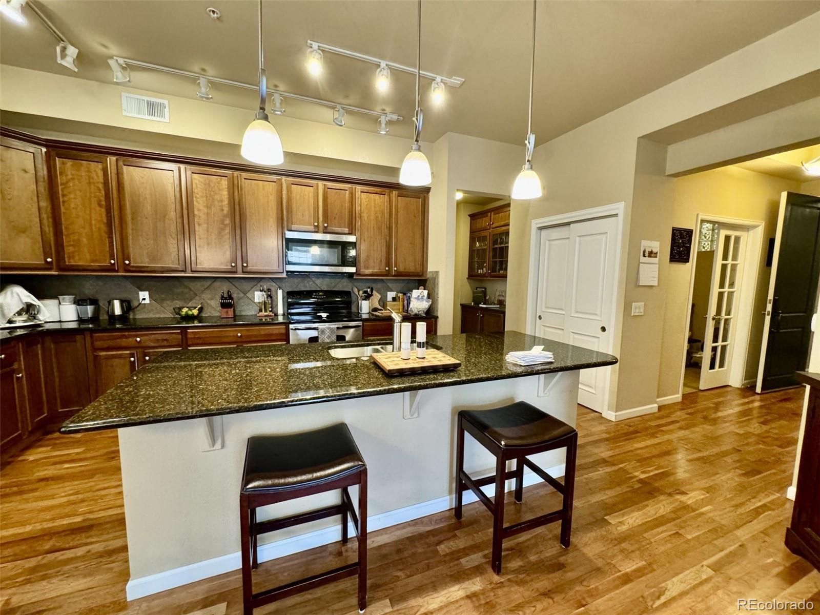 MLS Image #3 for 7820  inverness boulevard 301,englewood, Colorado