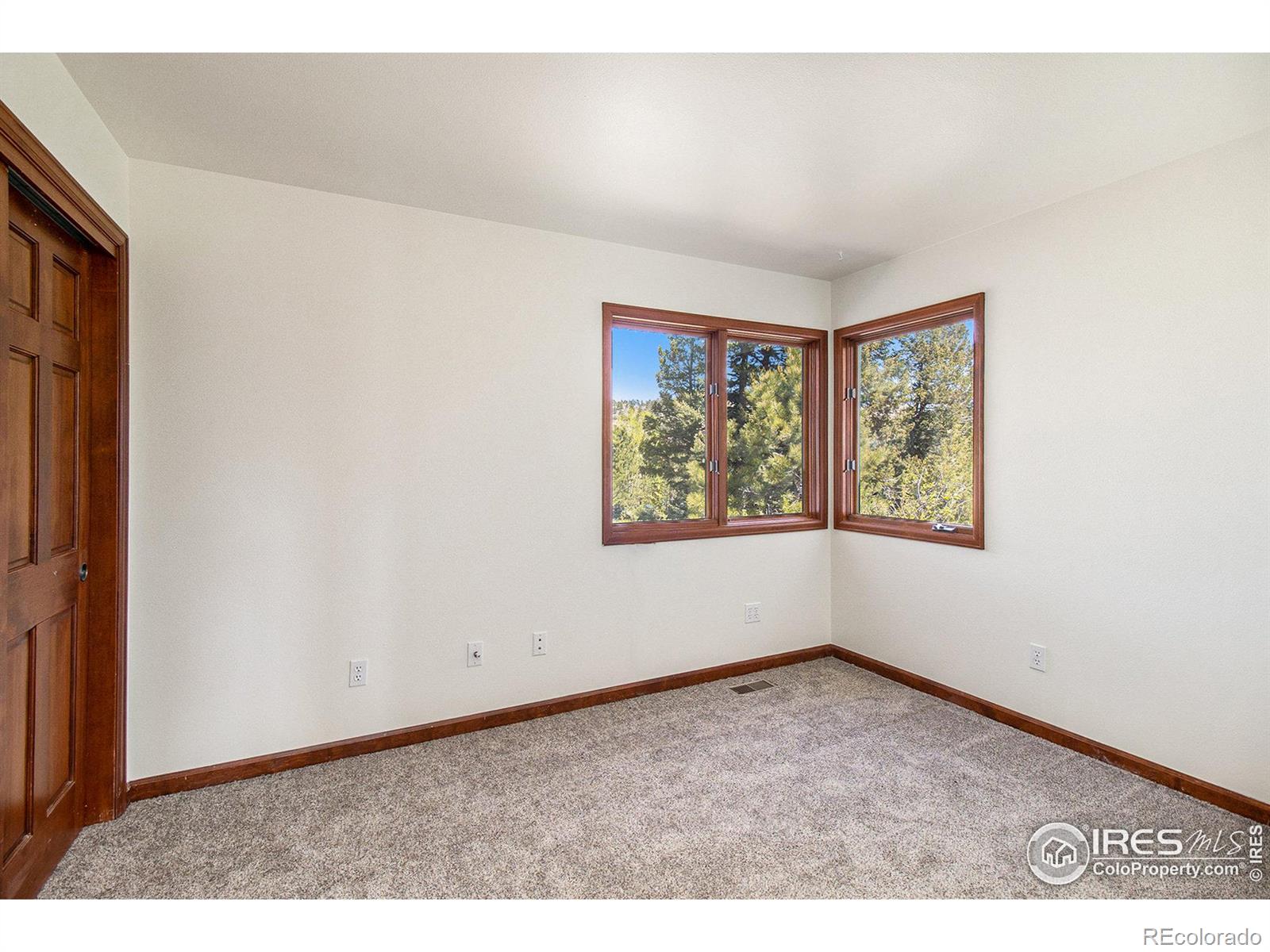 MLS Image #23 for 301  ute lane,estes park, Colorado